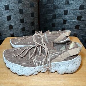 Women’s Size 12 NIKE Space Hippie Sand Sneakers shoes